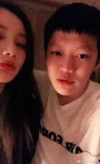 吃瓜视频鬼脸怎么拍,吃瓜视频中的惊悚鬼脸拍摄技巧揭秘