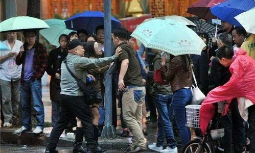 韩城大事件吃瓜群众视频,吃瓜群众视角下的热点追踪