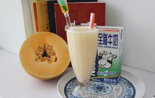 韩国吃哈密瓜牛奶视频,哈密瓜牛奶饮品走红网络