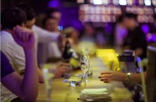 吃瓜少女玩调酒师视频大全,吃瓜少女带你领略调酒师视频大全