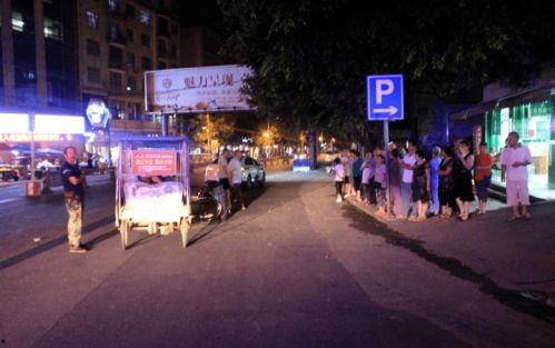 惠州广场吃瓜事件真相视频