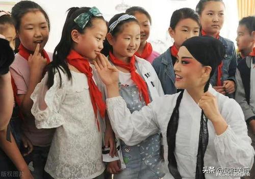 吃瓜真实故事图片视频在线观看,图片视频在线观看，带你走进吃瓜现场