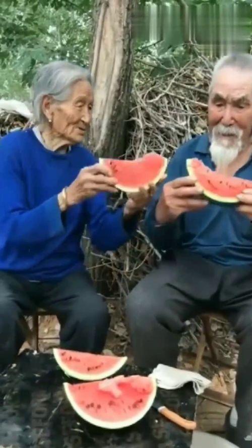 吃瓜老太婆视频免费观看